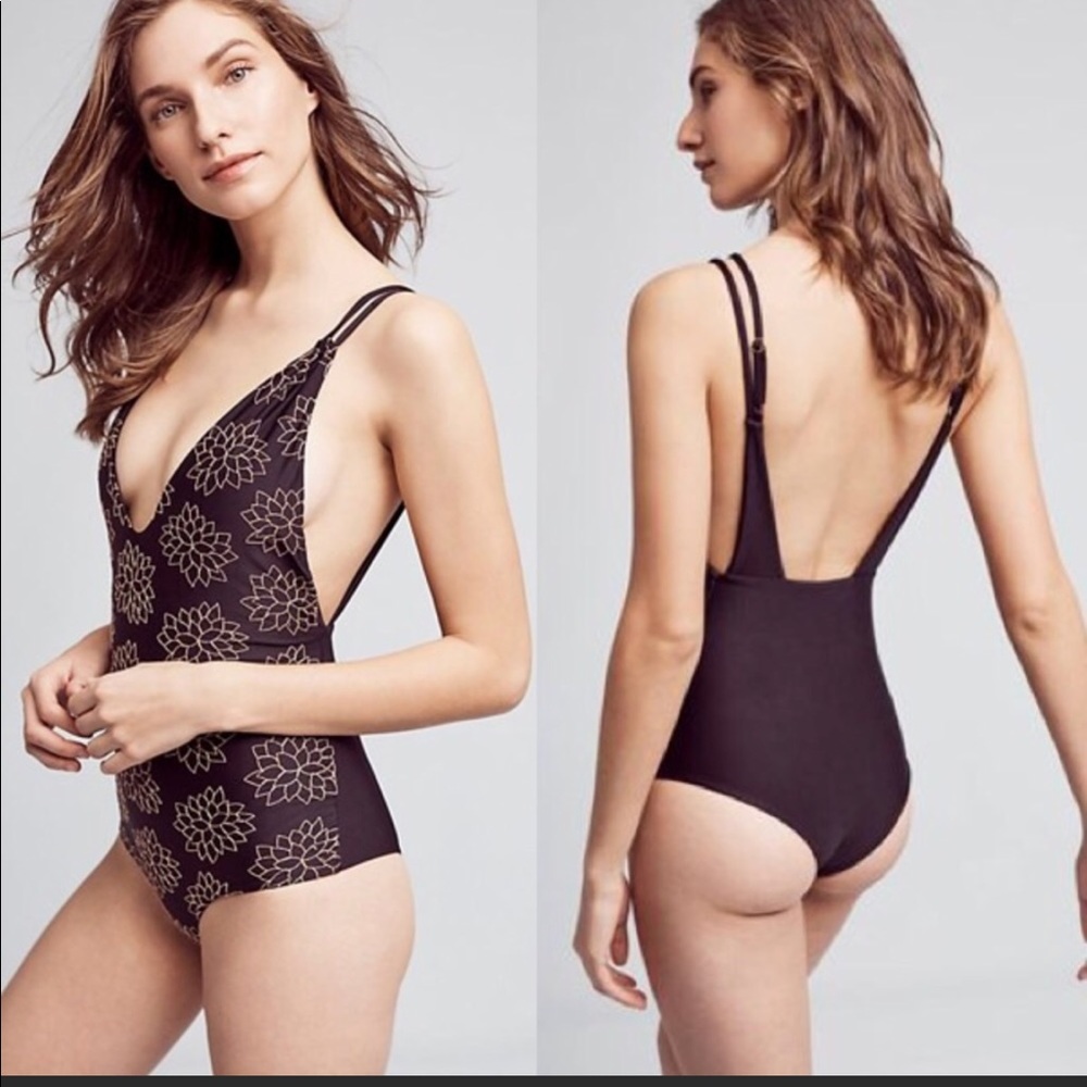 Beautiful One Piece!!